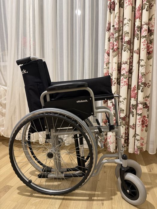 Scaun rulant pers cu handicap Ottobock