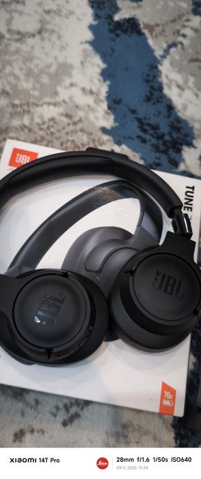Срочно продам ОРИГИНАЛ наушник JBL TuneBT
