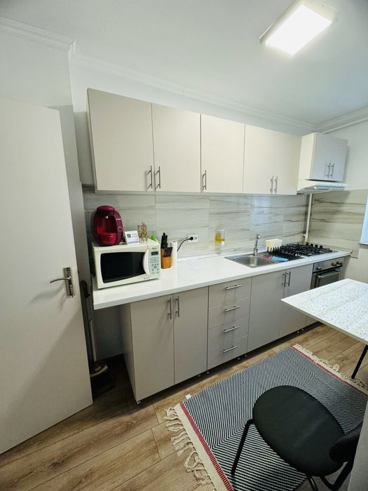 Apartament cu 2 camere ultracentral de inchiriat