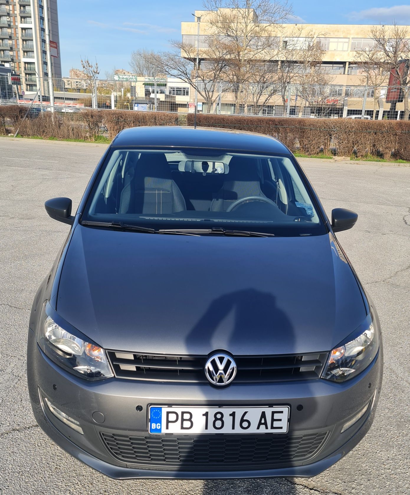 VW Polo 1.2, бензин, 85 000 км.