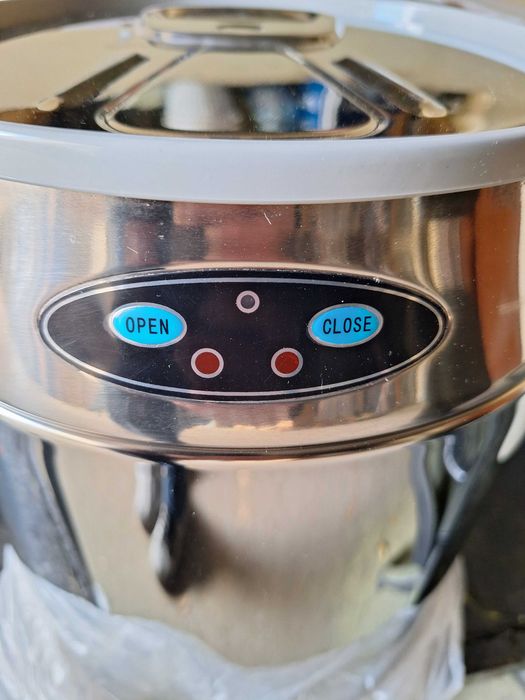 Кош за боклук със сензор НАМАЛЕН