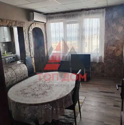 Дава се под наем Четиристаен апартамент в Варна, Аспарухово - 100 кв.м за 663 € - Снимка #2