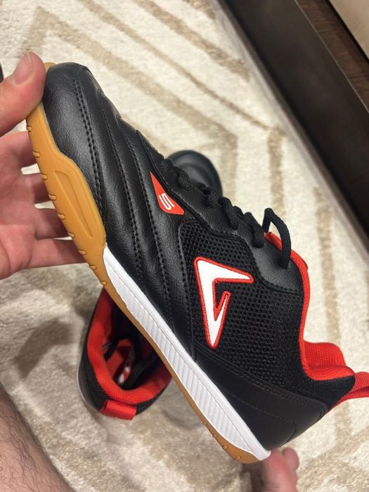 Бусты футзал новые