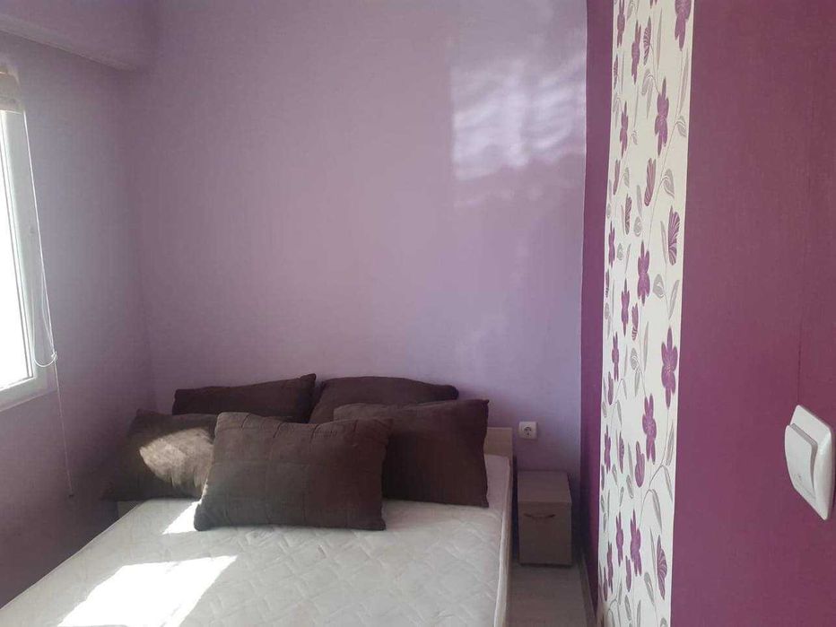 Дава се под наем Двустаен апартамент в Бургас, Славейков - 45 кв.м за 153 € - Снимка #2