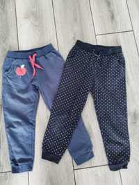 Pantalonii trening fetițe Nr 98/104