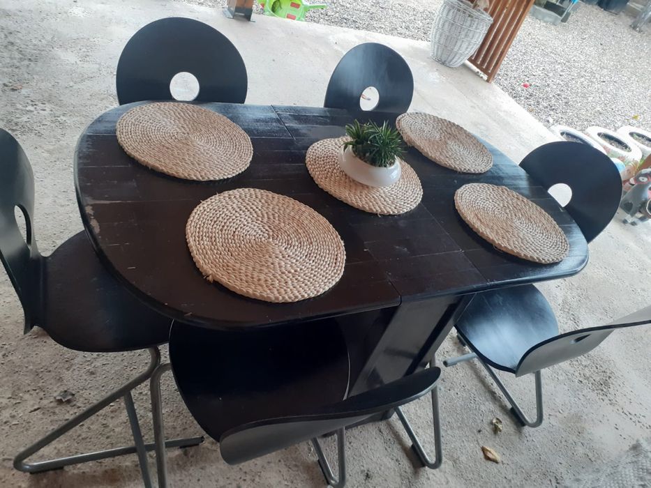 Masa pliabila cu 6 scaune