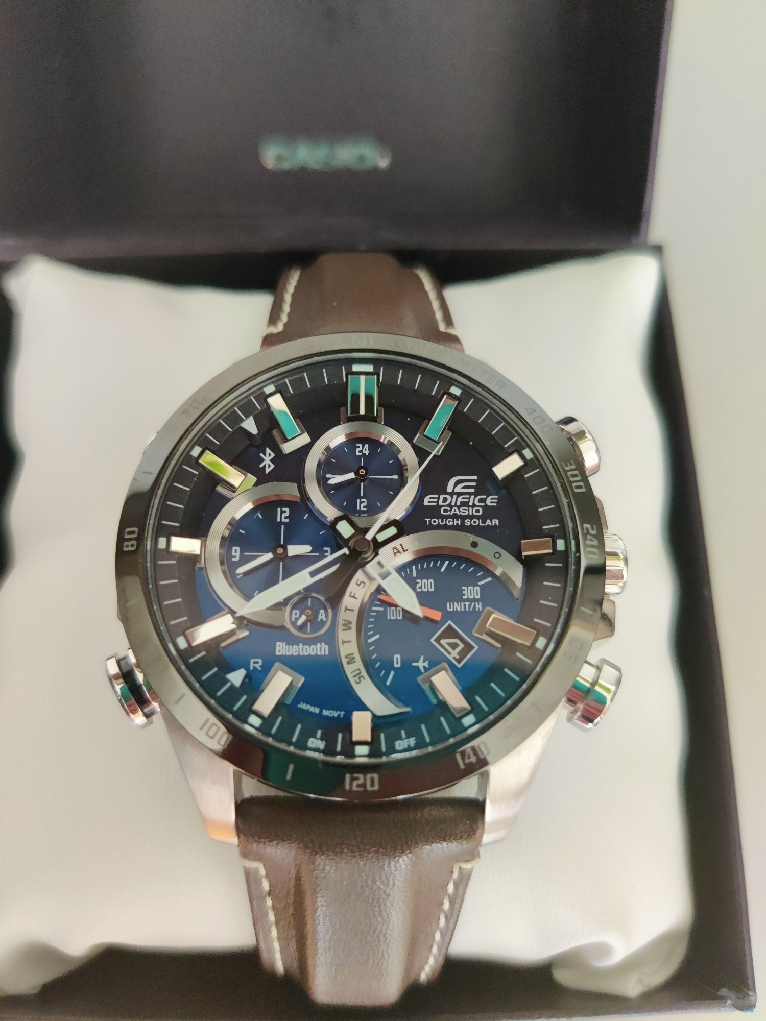 Ceas Casio eqb 501