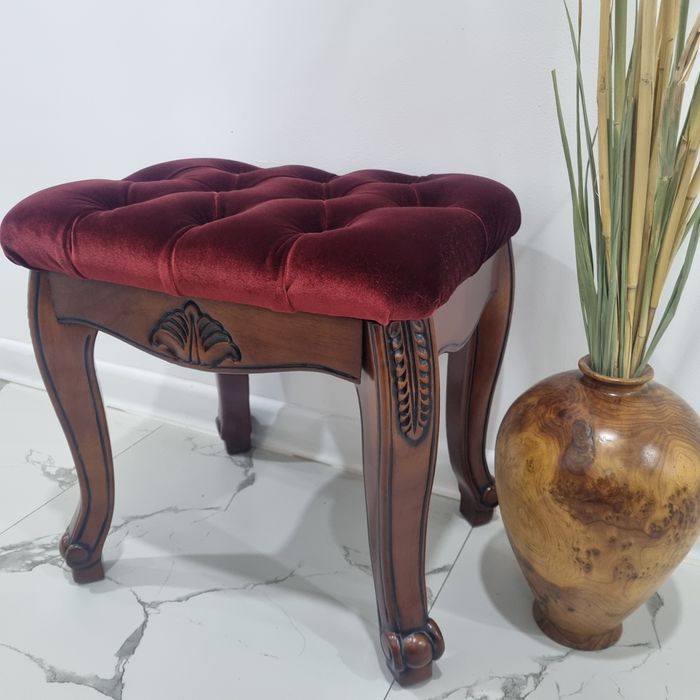 Новый  великолепный пуф для интерьера