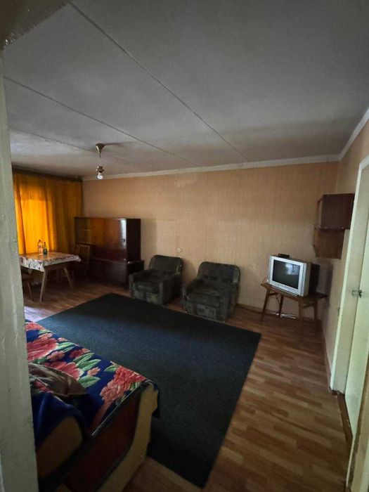 Чиланзар-1  3/2/4 65м2 Кирпичный дом