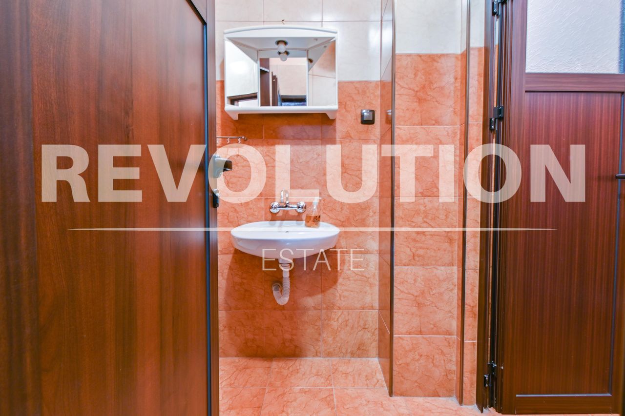 Дава се под наем Етаж от къща в София, Толстой - 82 кв.м за 500 € - Снимка #9