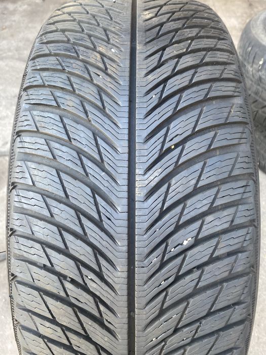 2 бр 235/55/17 Michelin Continental