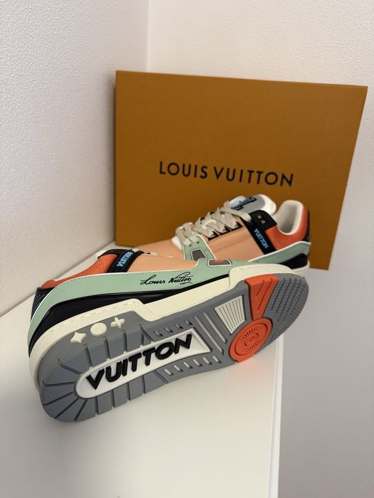 Louis Vuitton sneakers dama