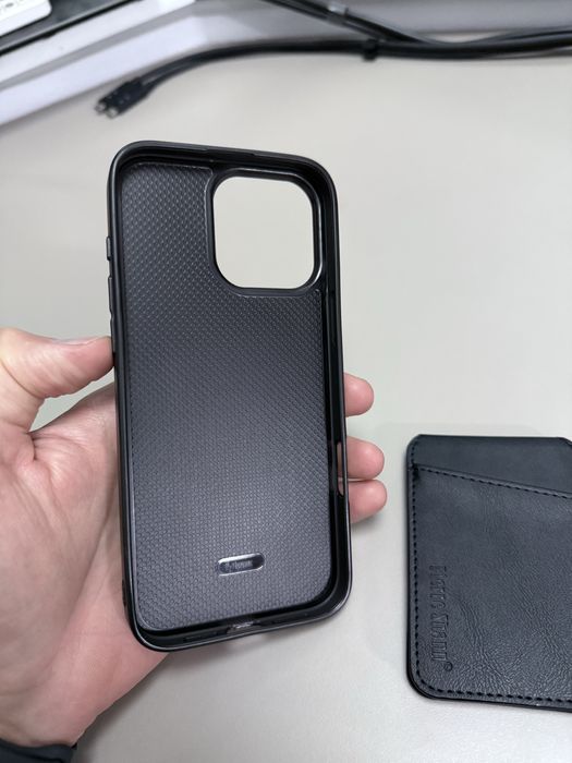 Husa iPhone 16 pro max wireless charging magsafe