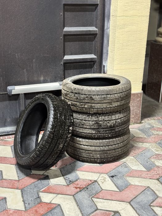 235/45R18 зимняя резина