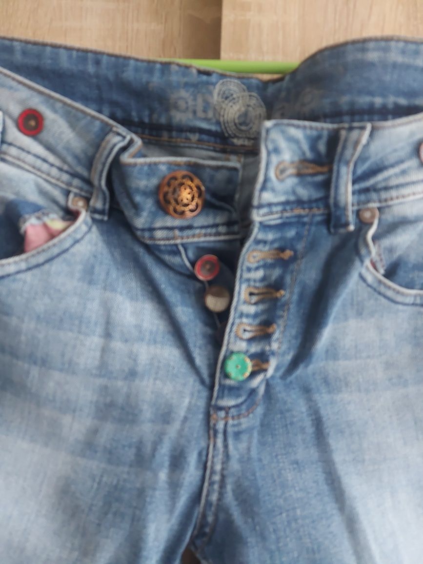 Дънки Desigual р-р 28