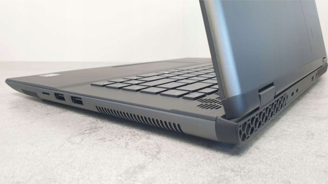 ALIENWARE M16 R2, 4 TB, Ultra 7, 64 Gb Ram