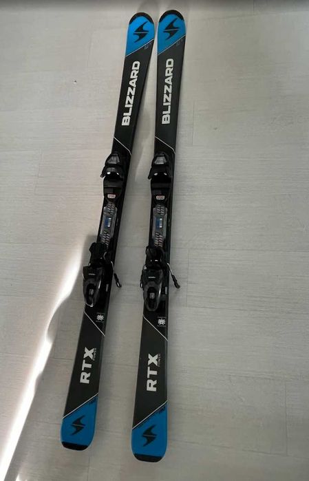 Vand Echipament Complet Ski Adult