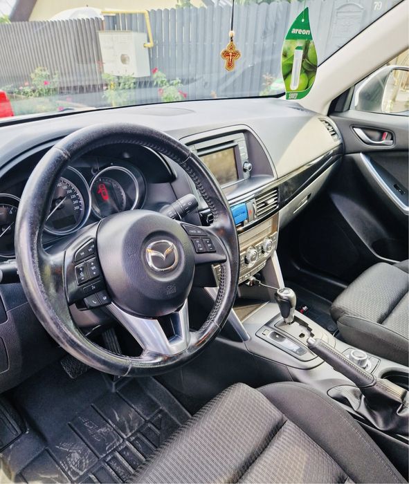 Vând MAZDA CX 5   2.2 model 2014