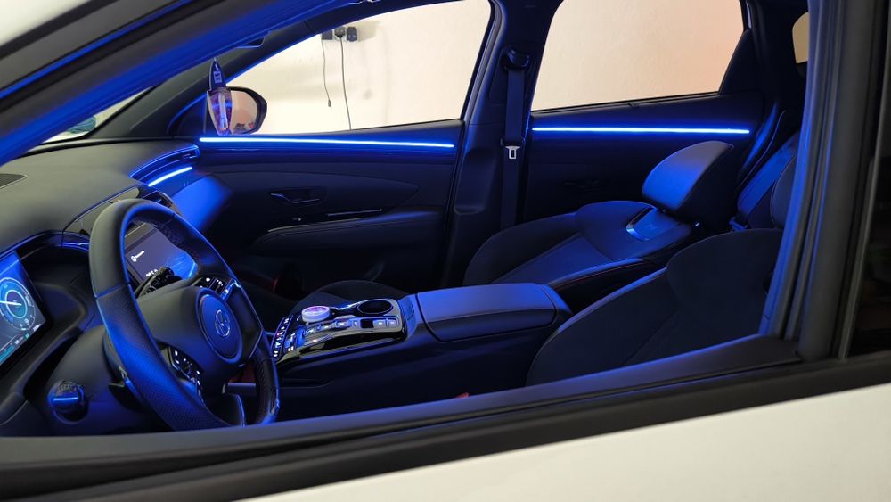 Montez Lumini ambientale