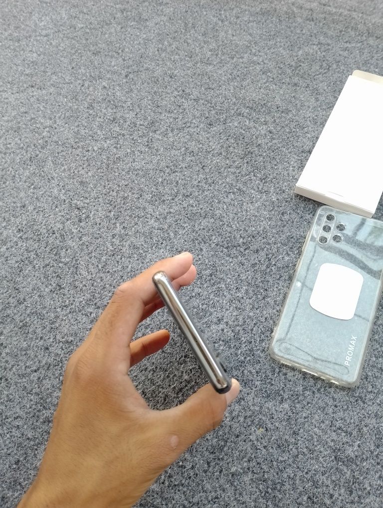 Samsung A32 sotiladi idelniy holatda