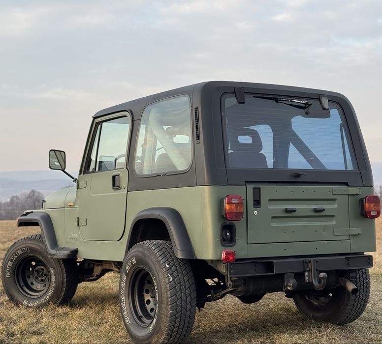 Jeep Wrangler YJ 2.5