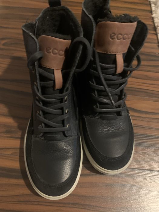 Vand ghete de iarna noi Ecco