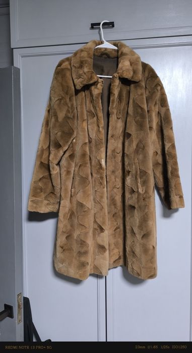 Продам норковую шубу