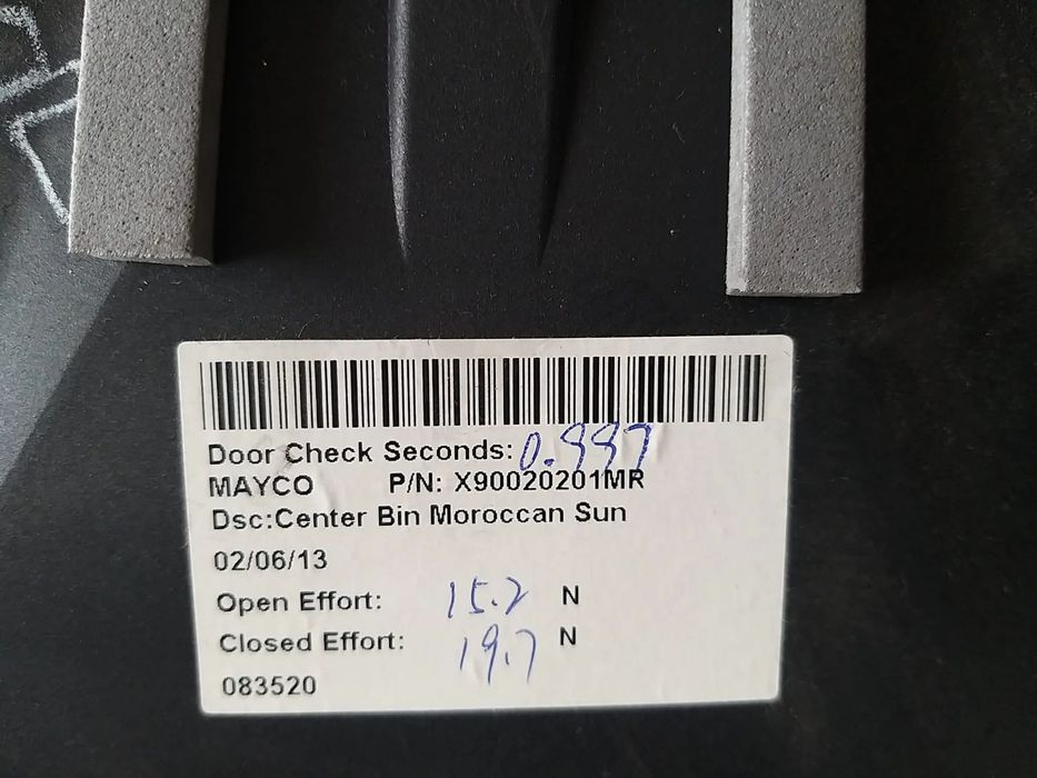 Sertar bord jeep grand cherokee 4 wk wk2 x90020201mr