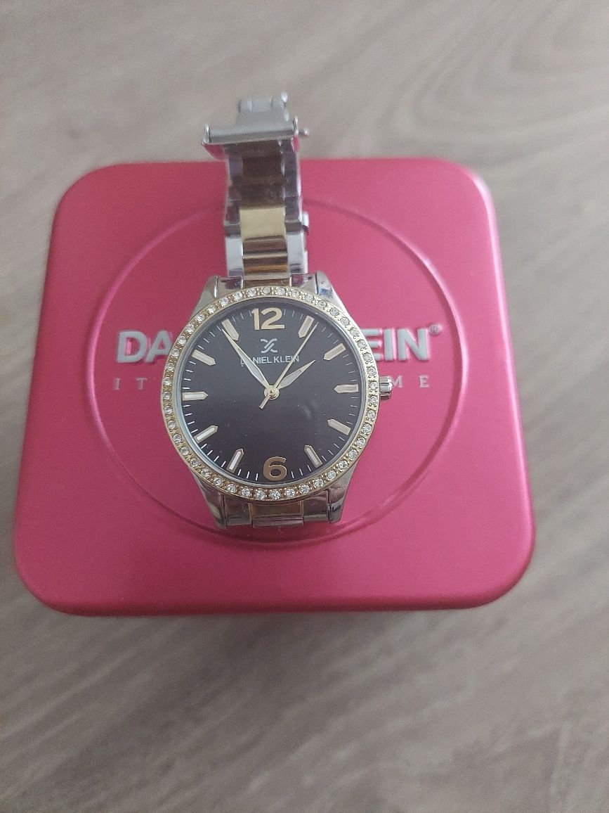 Дамски часовник Daniel Klein Premium