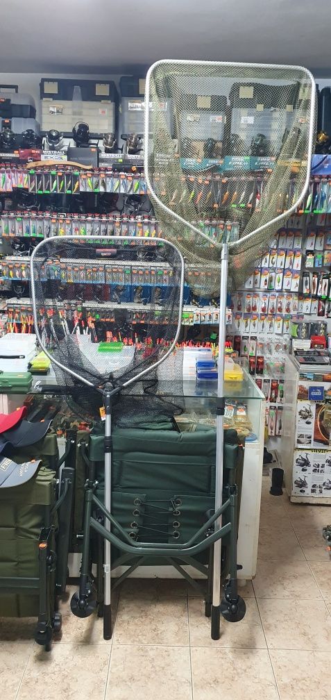 Кепове за риболов EXTRA CARP и MISTRALL