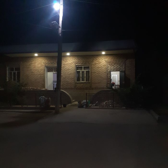 Katej sifat pishgan g'ishtli podvali bilan Uy 1 xona sotiladi