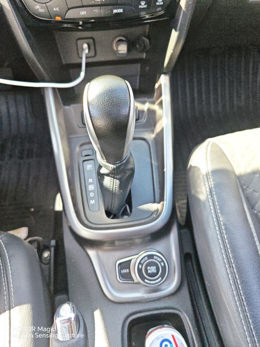 Suzuki Vitara 1.4 2019 4x4 full