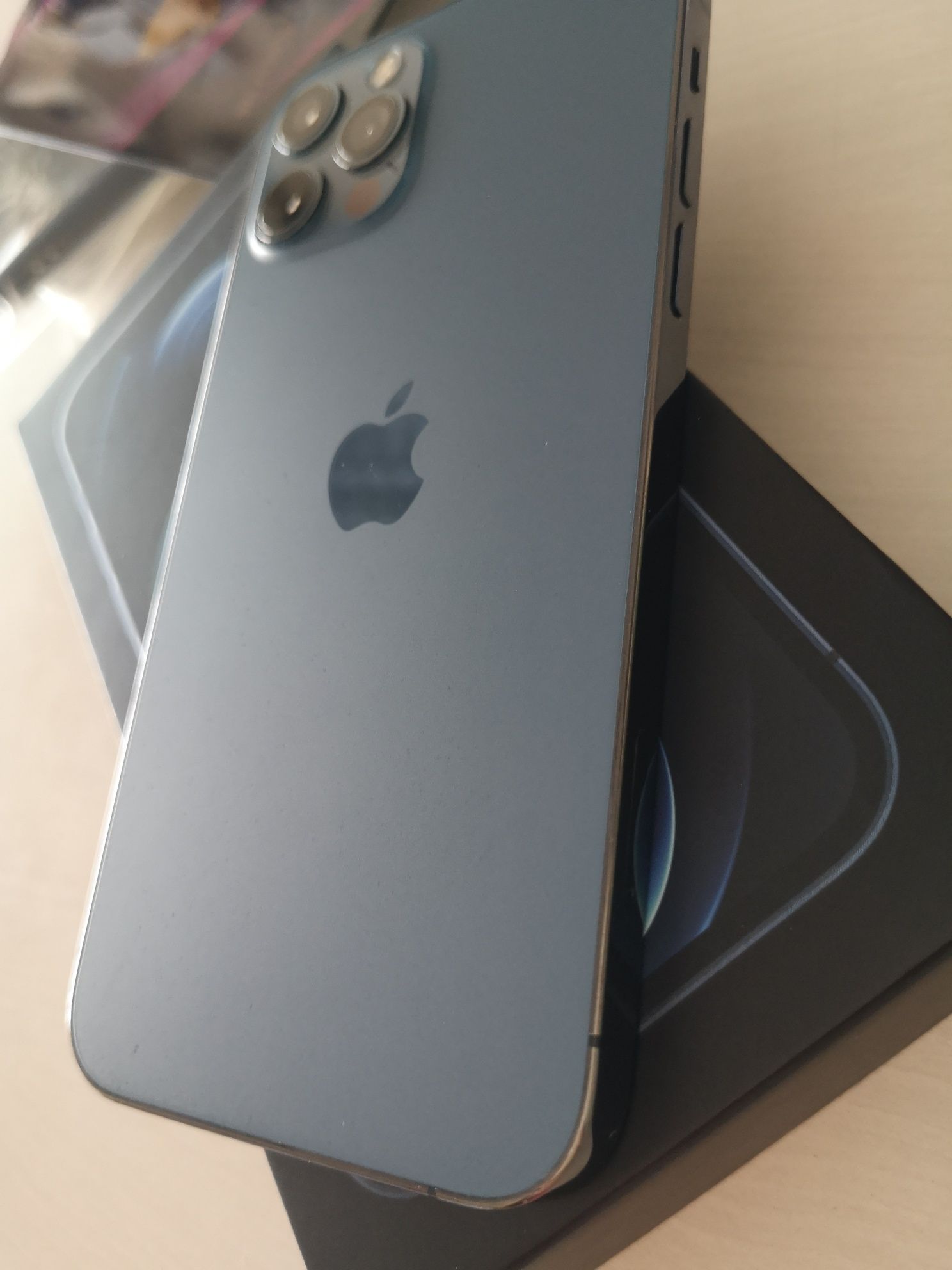 Iphone 12 Pro Pacific Blue /100 %Battery health