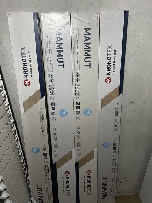 Ламиниран паркет на Kronotex, 12 mm MAMMUT