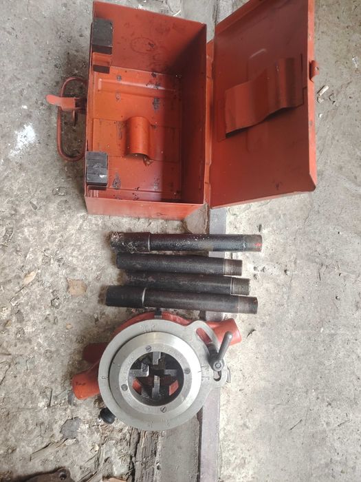 Проком за резби на тръби