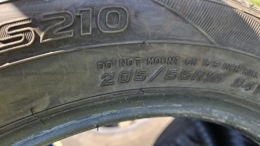 2бр гуми 205 55 16 дот 20 фалкен