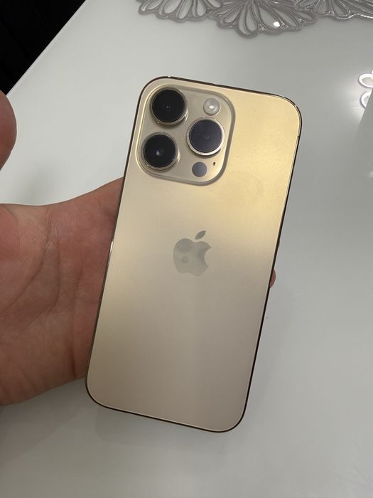 iPhone 14 pro gold