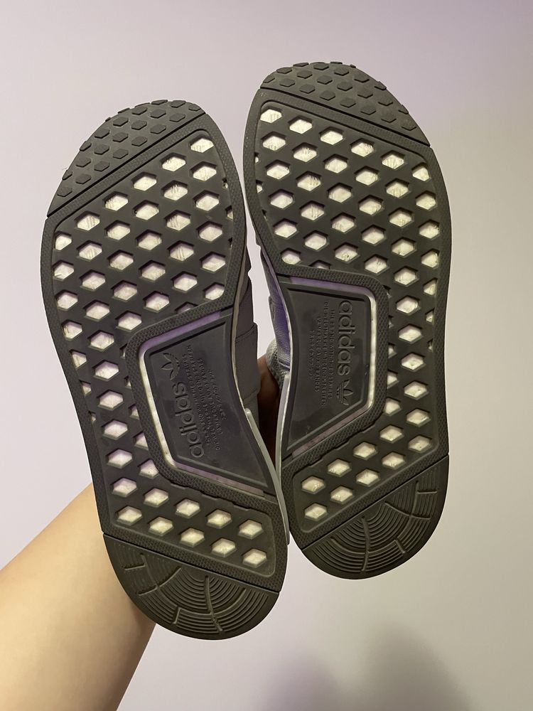 Маратонки Adidas NMD R1 W Strap