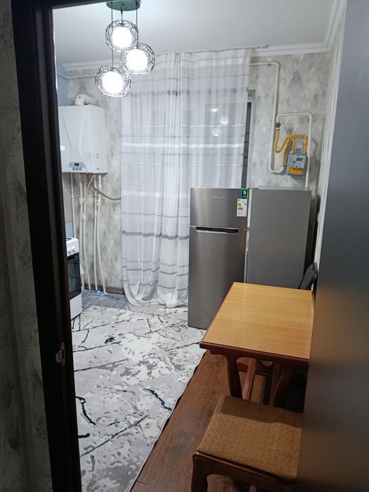 Продаю квартиру 8 худут Янги хает