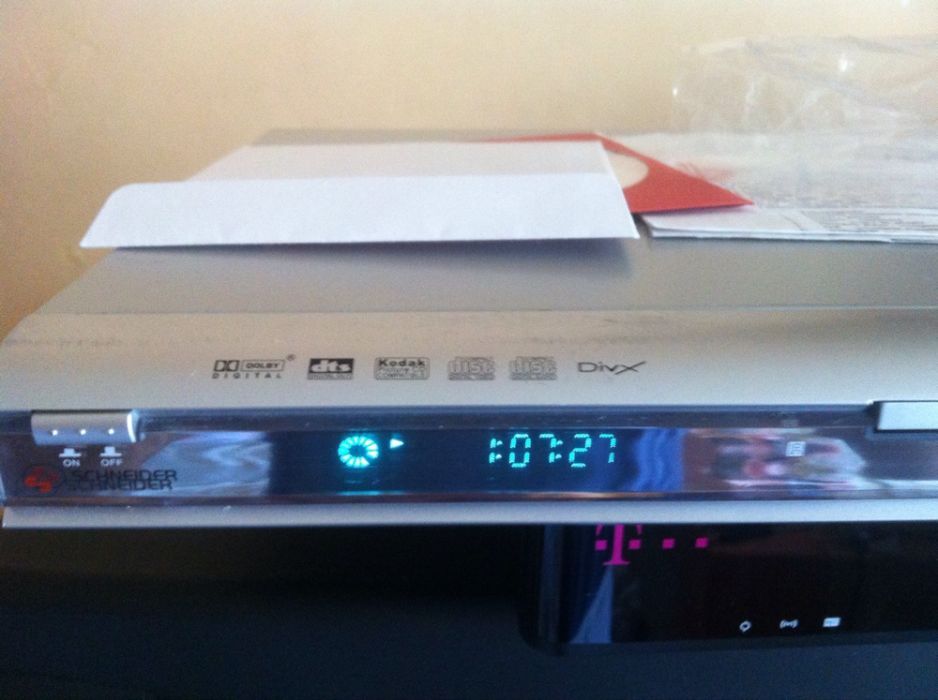 dvd player schneider ca nou