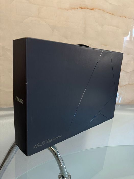 Asus ZenBook 14 OLED UX3402V / i5 1340P / 16 DDR5 / 512SSD Nou Sigilat