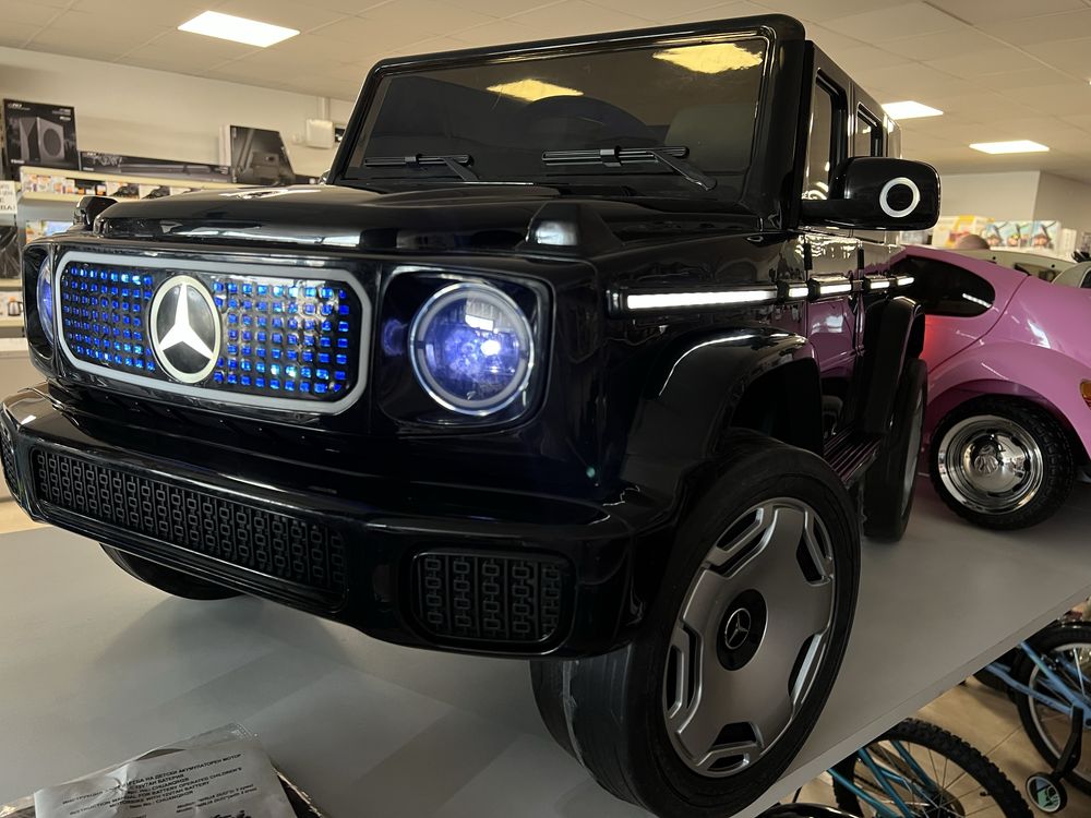 Акумулаторен джип Mercedes EQ