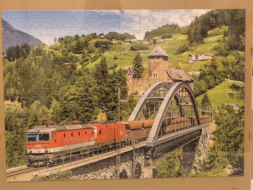 Vând puzzle cu sau fara ramă