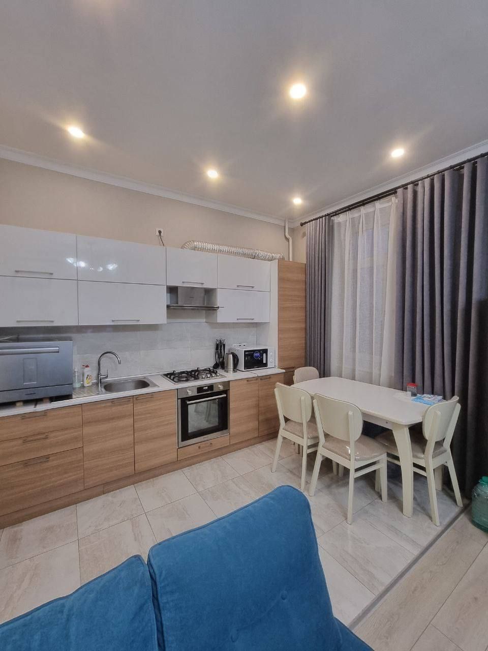 Кушбеги 1 Golden house