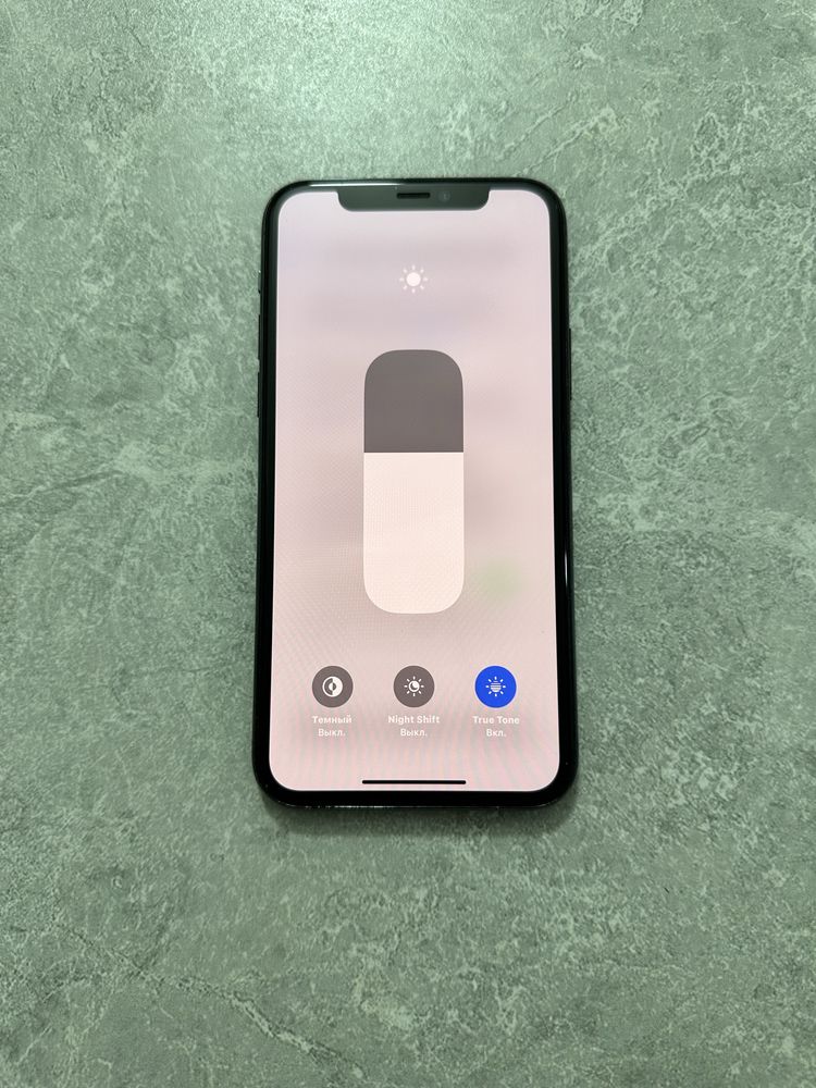 iPhone 11 Pro 64GB Midnight Green