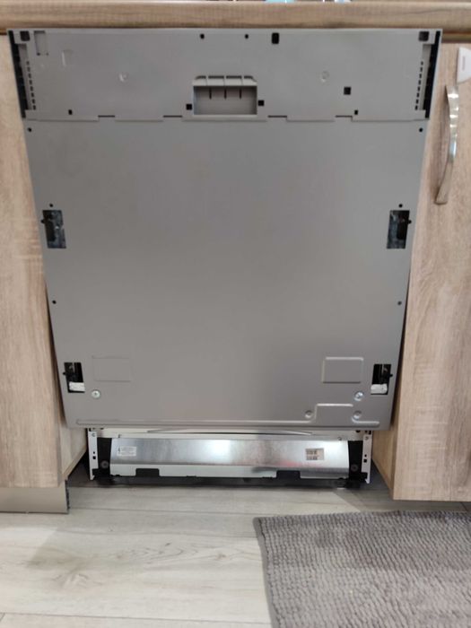 НОВО!!!   Съдомиялна за вграждане Беко