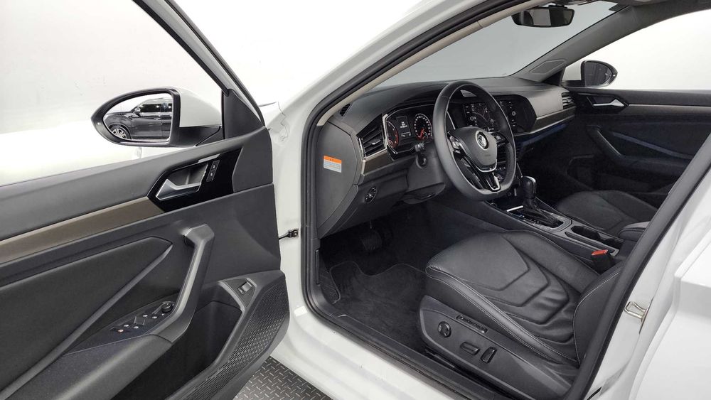 Volkswagen Jetta 1.4 TSI Premium   04