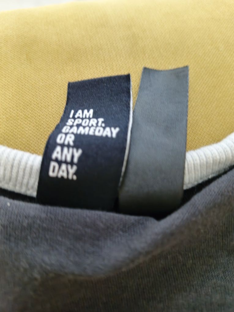 Спортни блузи Adidas