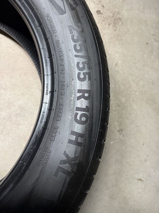 continental dot 1125 2X 235/55/R19 plus 2X 255/50/R19