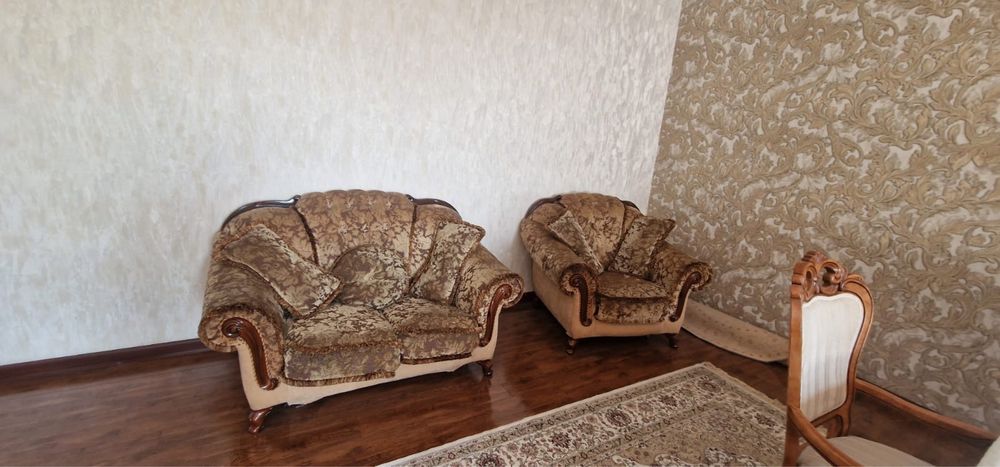 Диван, кресла, срочно продаем
